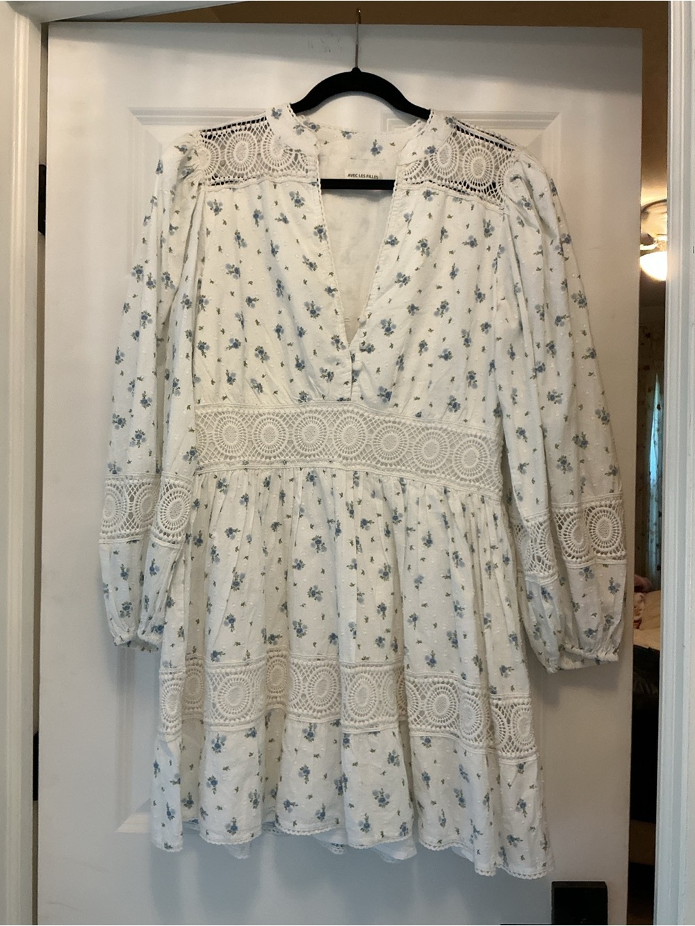 Avec Les Filles White Mini Dress with Blue Floral Print and Lace Trim